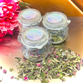 Flowers Teas Organic Herbal Twenty-four (24) Varieties of Loose Leaf Gluten-Free, Calorie-Free Tea (Pack of 1) 1.0oz Glass Jars (Color: Leaf and Blossom)